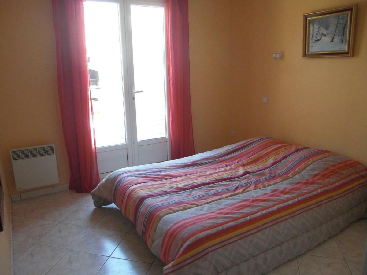 79 Rue Des Tourterelles Appartamento La Londe-les-Maures Esterno foto