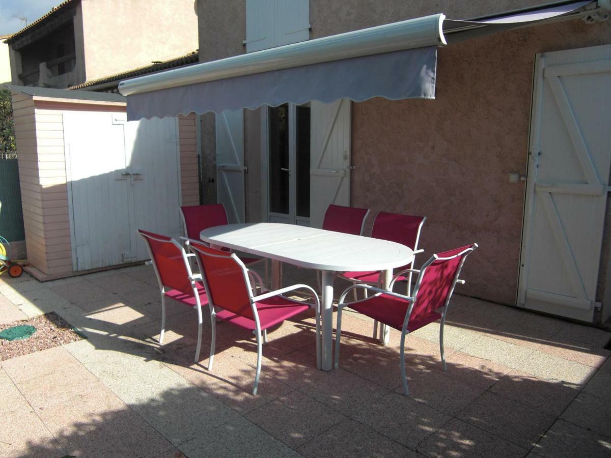 79 Rue Des Tourterelles Appartamento La Londe-les-Maures Esterno foto